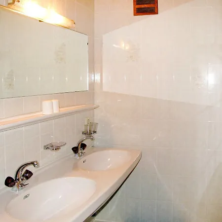Apartment Haus R.pult 038w
